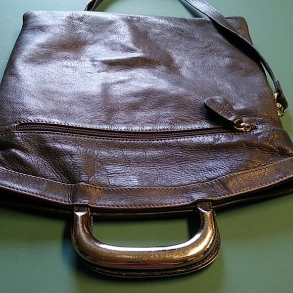 Maurizio Taiuti Foldover Leather Silver tone Metal Handles Crossbody Strap - Picture 8 of 13